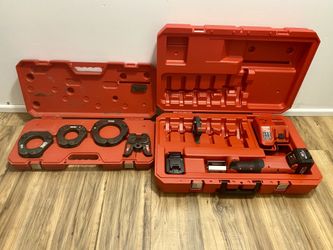 Milwaukee force logic copper press tool kit with press ring bundle