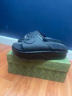 Gucci Slides size 44