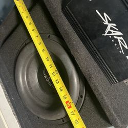 Single 12” Skar Audio Subwoofer 