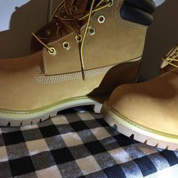 Timberlands Size10.5 Immaculate