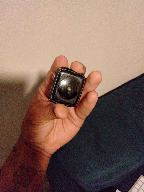 Apple Watch Series 4 