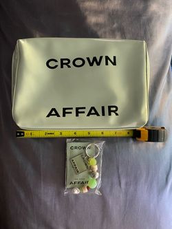 Crown affair toiletry bag with keychain