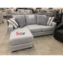 Modern living room sectional sofa 
