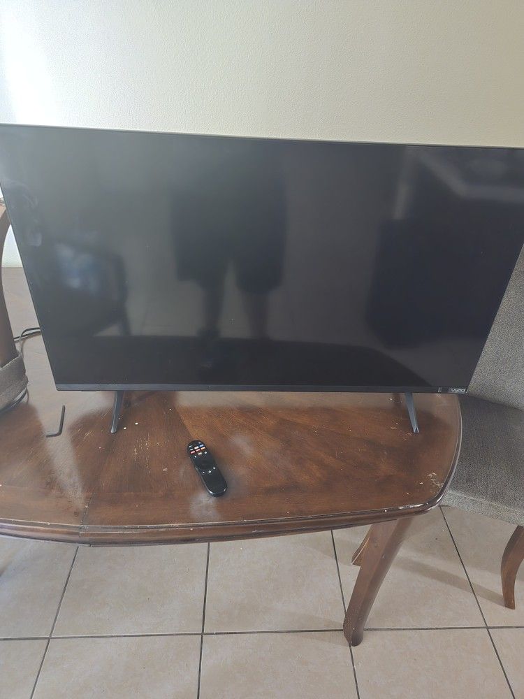 45" Vizio Smart TV 2k