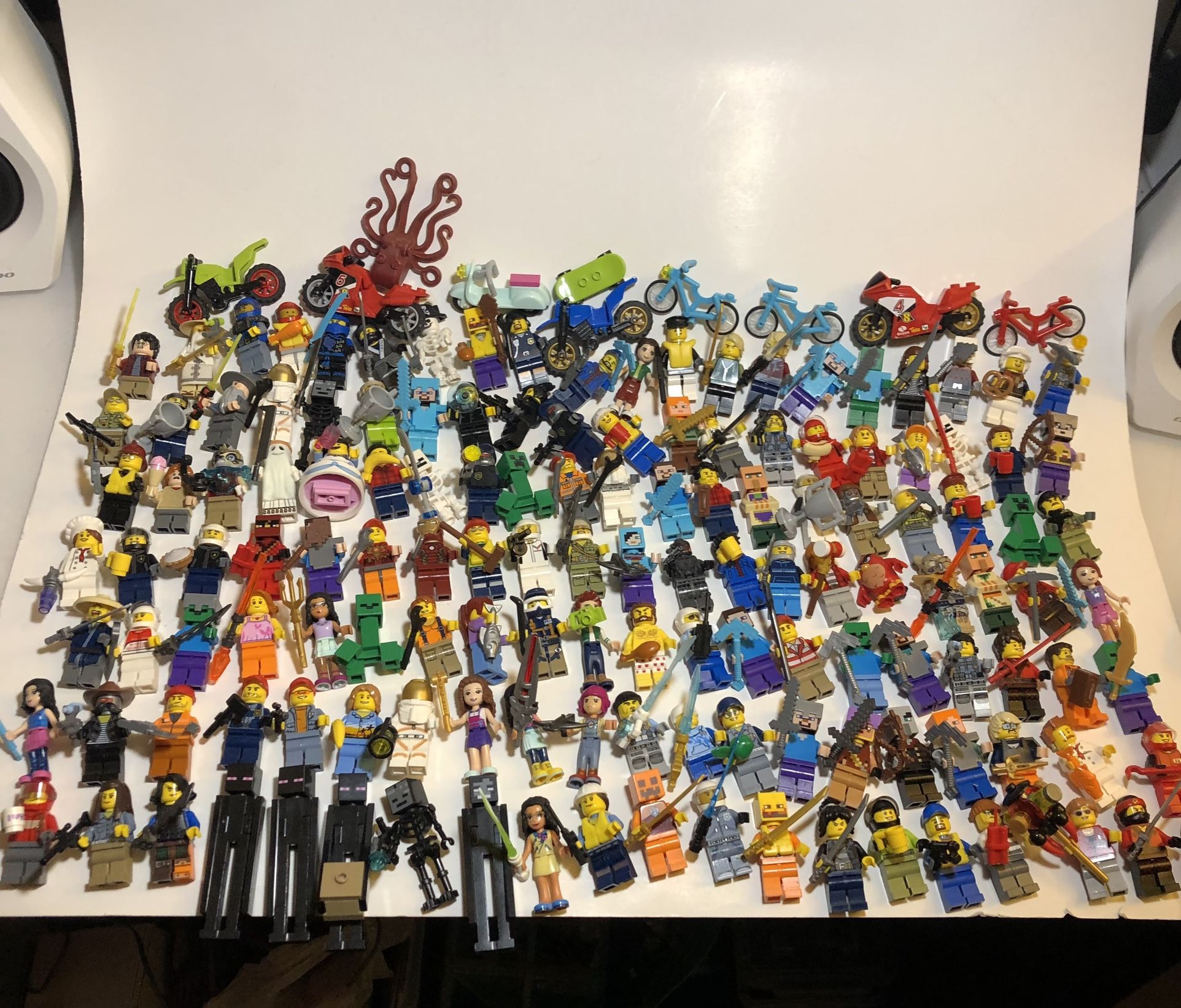 Lego Minifigures Lot