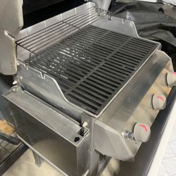 Weber II 2 Spirit E-310 Propane BBQ Grill Propane Three Burners