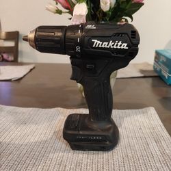 Makita XFD11 18v Lithium-Ion LXT Brushless 1/2" Drill/Driver