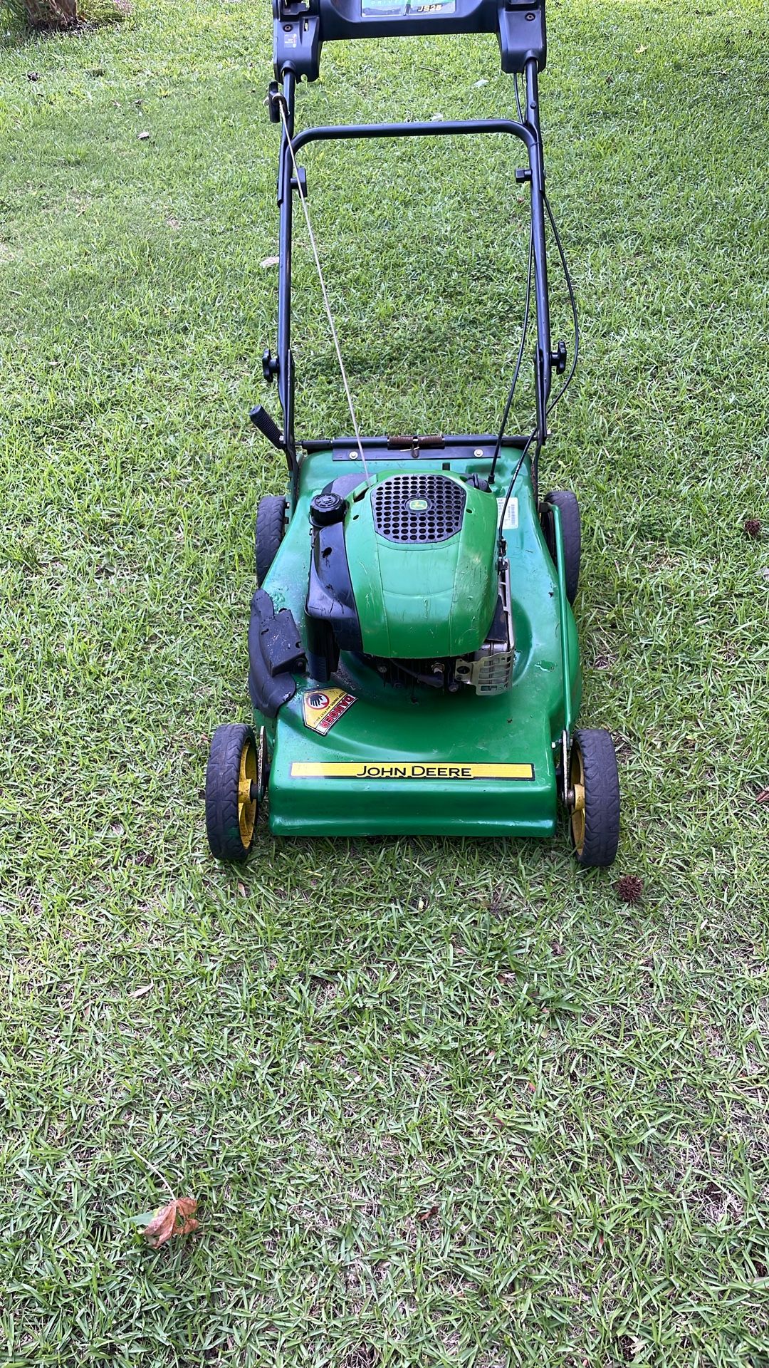 John Deere JS 25 Self Propelled Mower