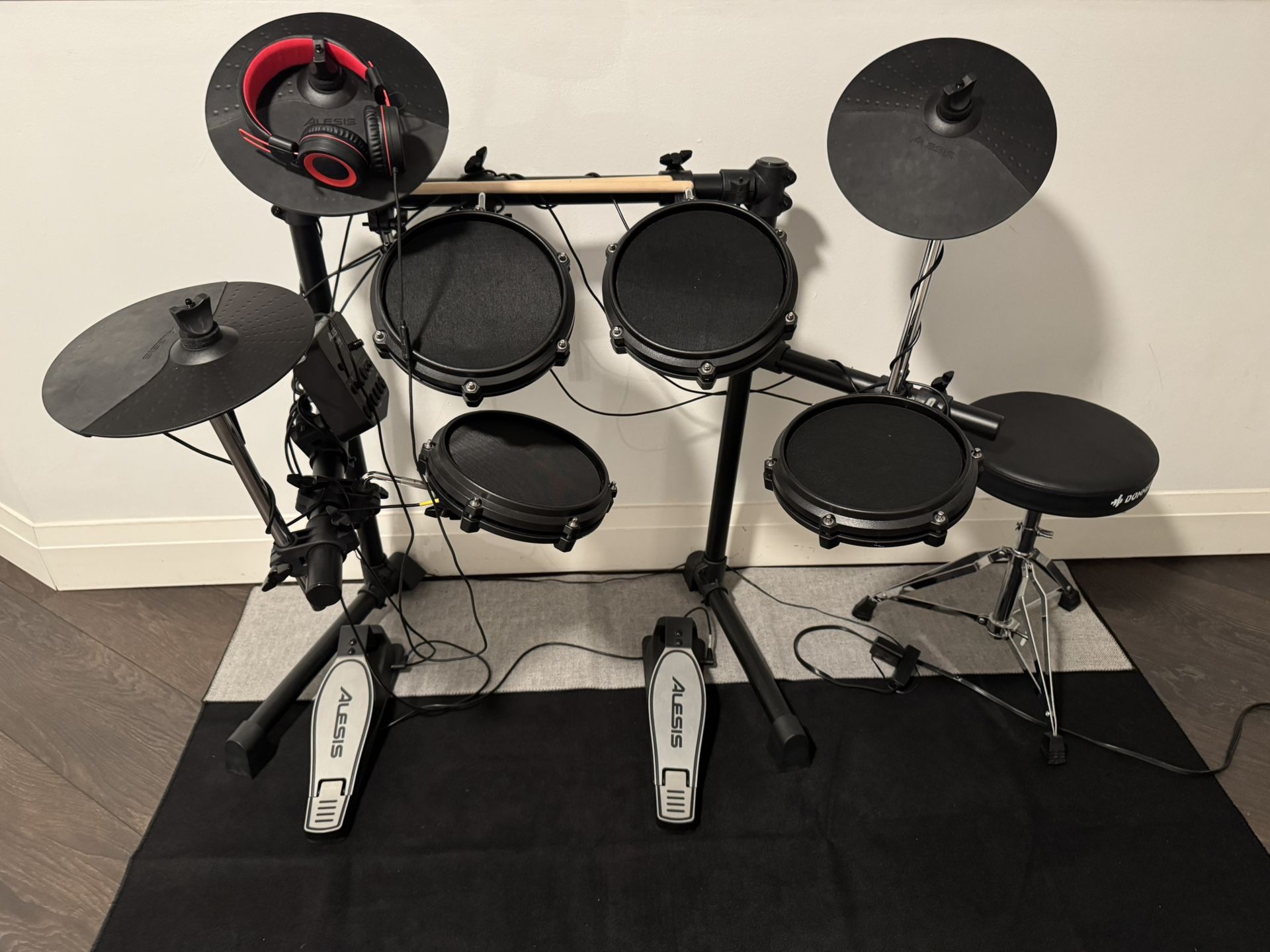 Alessis Turbo Drum Set