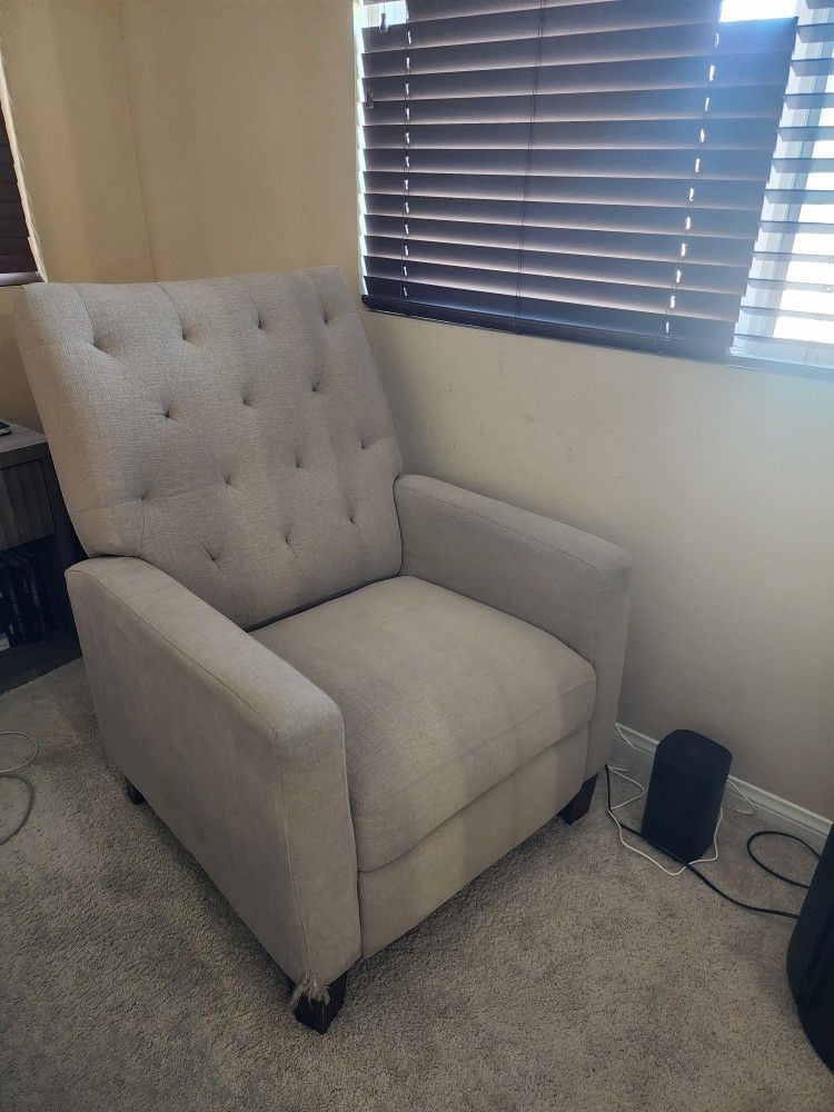 Recliner