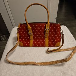 Dooney bourke