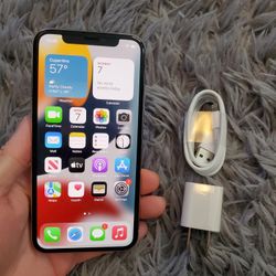 iPhone X - UNLOCKED - Like New  