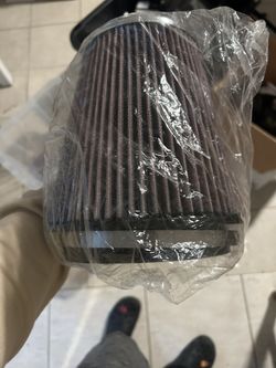 K&N universal performance air filter