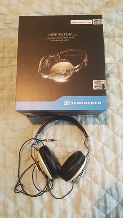 Premium Seinnheiser Over Ear Momentum Ivory Headphones.