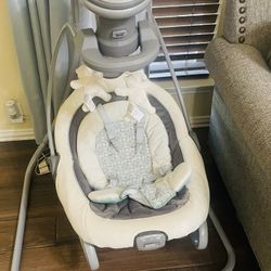 Graco DuetSoothe Swing and Rocker