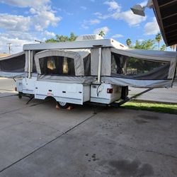 Pop Up Camper 
