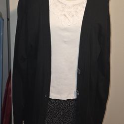 Women's Size XL Black Pocketed Cardigan By APT.9