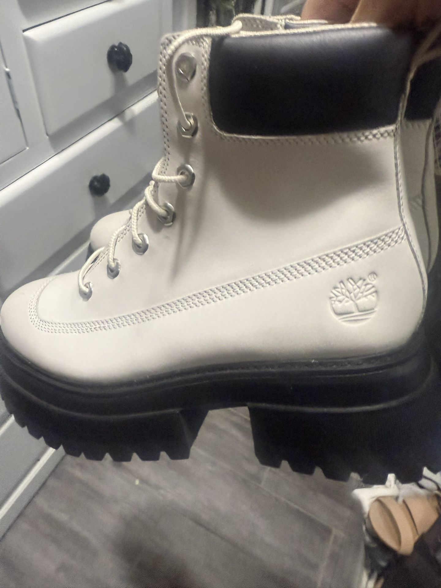 Size 10 Timberland Boots