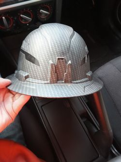 Klein Tools premium KARBN Hardhat