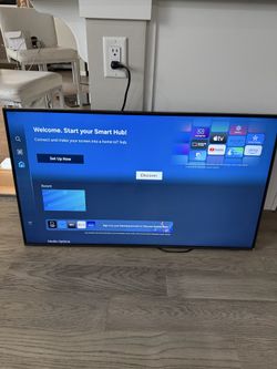 Samsung 43" Crystal UHD 4K Smart TV – Like New