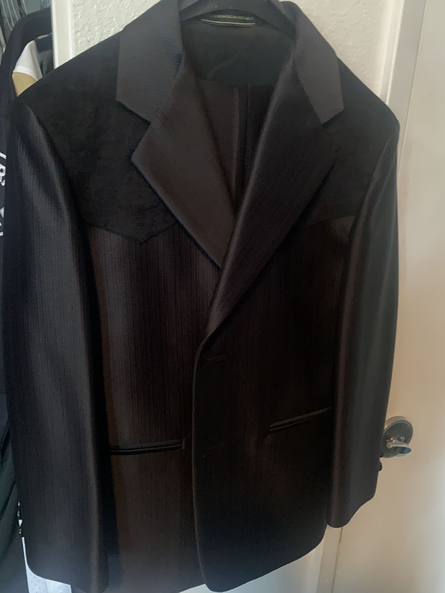Boys Chalinillo Style Suits