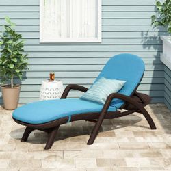 Chaise Lounge With Cushion