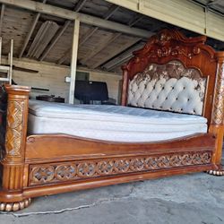 King Size Bed With Pillow Top Mattress
