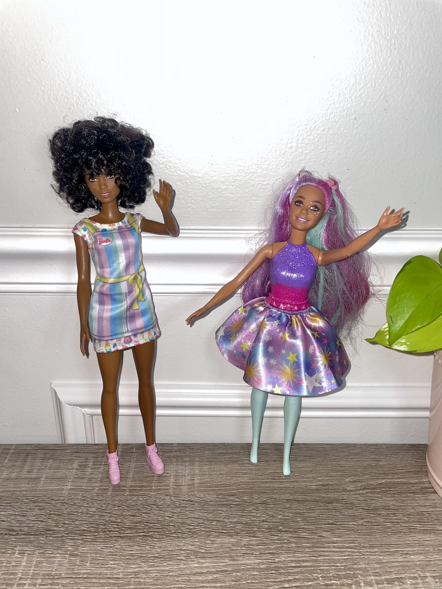 barbie lot 2 dolls,barbie You Can Be Anything Ice Cream & Barbie Touch Of Magic
