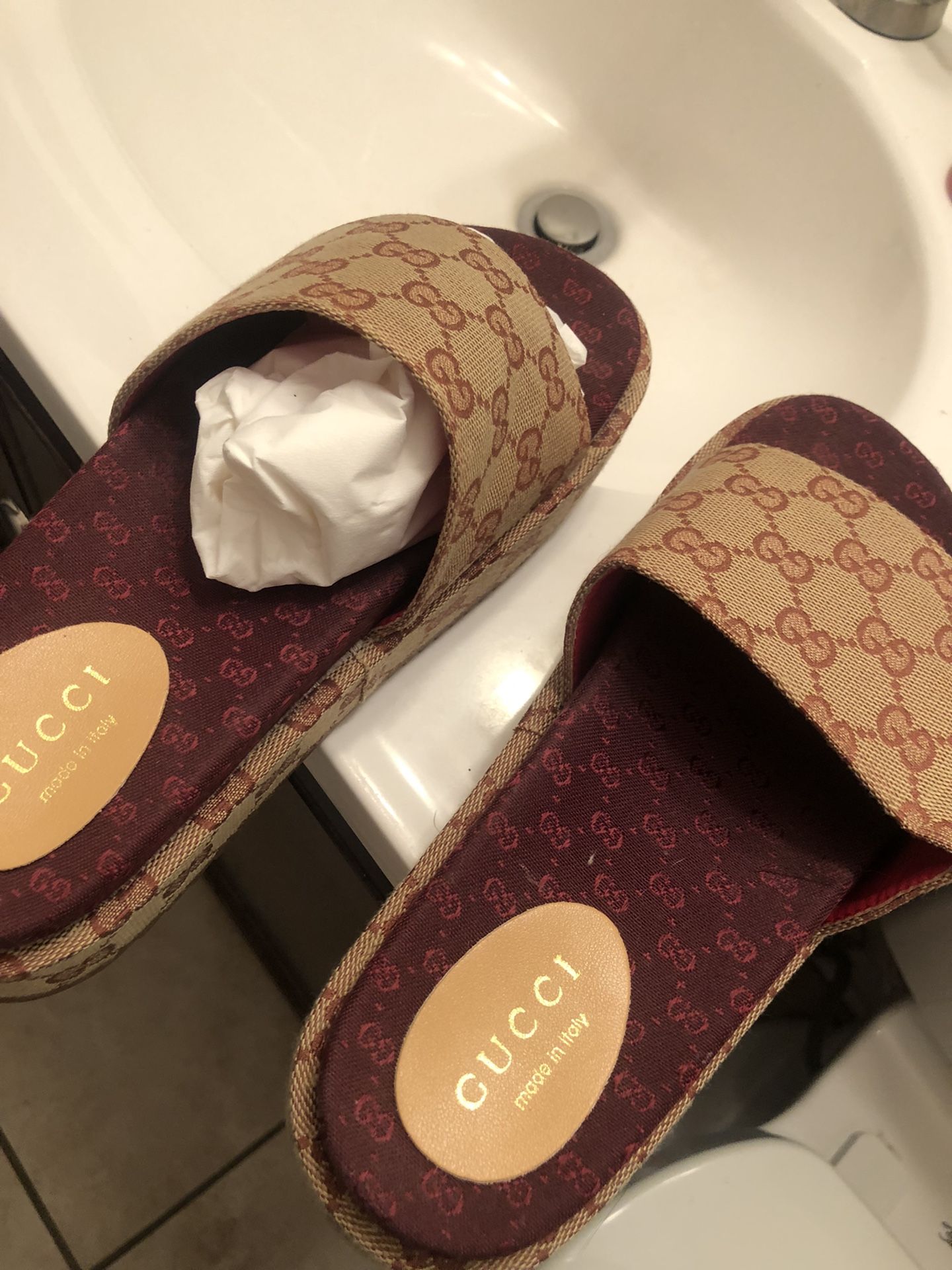gucci Sandals