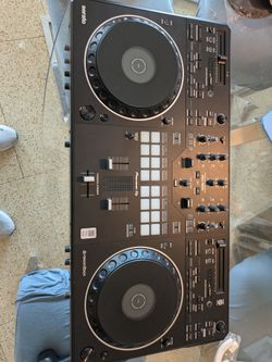 Pioneer DJ DDJ-REV5