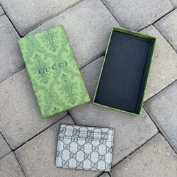 Gucci Card Wallet