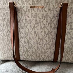 MK Tote/Purse - Michael Kors