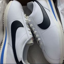 Nike Cortez
