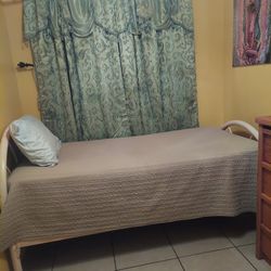 Comoda Micro, Cama  Mira Bien La Información 