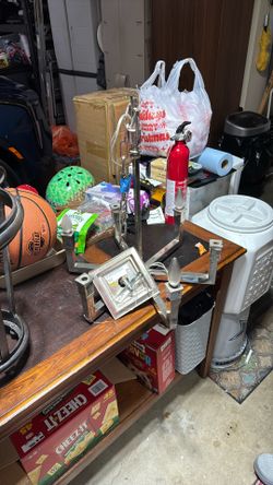 6 Light Hanging Chandelier With Shade