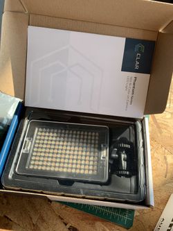 Clar 160 phantom series bi-color on camera led
