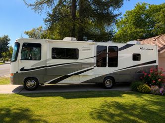 2007 hurricane Thor motorhome 50k Miles