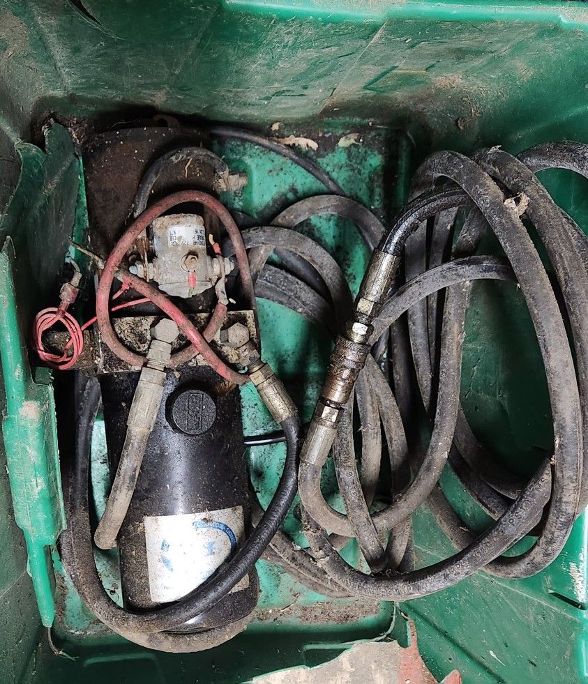 Hydraulic Pump For Truck, e.g. Snow Plow Rear, Including Hose.,All Products : American Fashion Style Bags On Sale