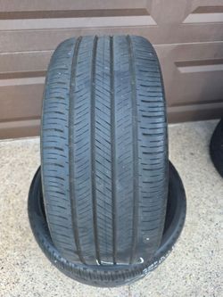 235/45/18