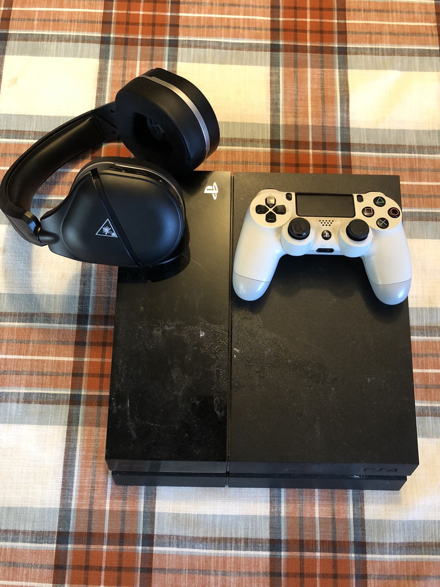 PS4 and Turtle Beaches For Sale