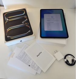 APPLE iPAD PRO 11” M4 256GB *SPACE BLACK *MINT/EXCELLENT