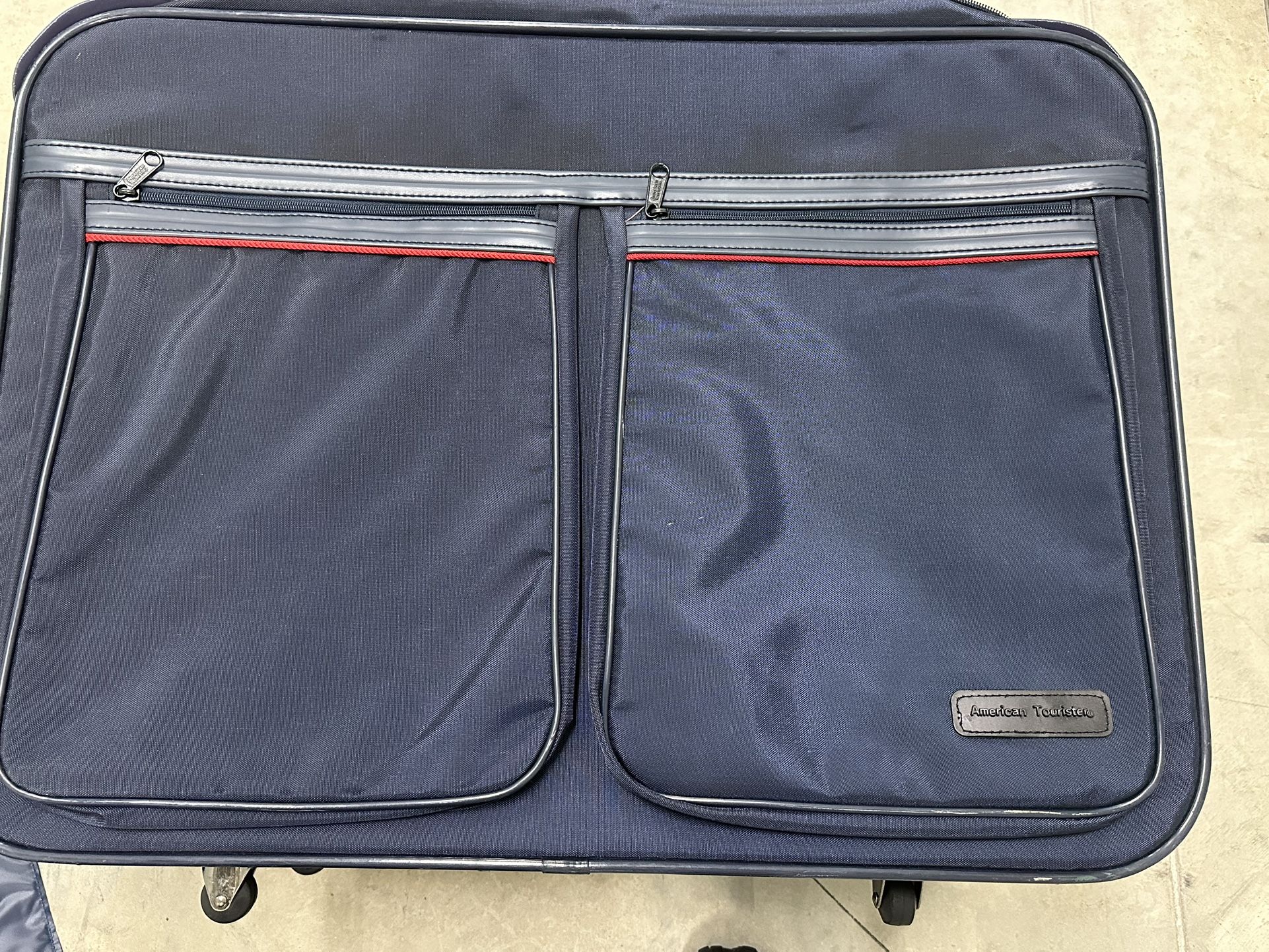 American Tourister 3 Piece Suitcase Luggage Set