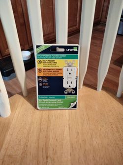 Afci/ GFCI Dual Function Outlet New In Closed Box