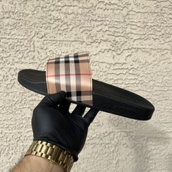 Burberry Slides 