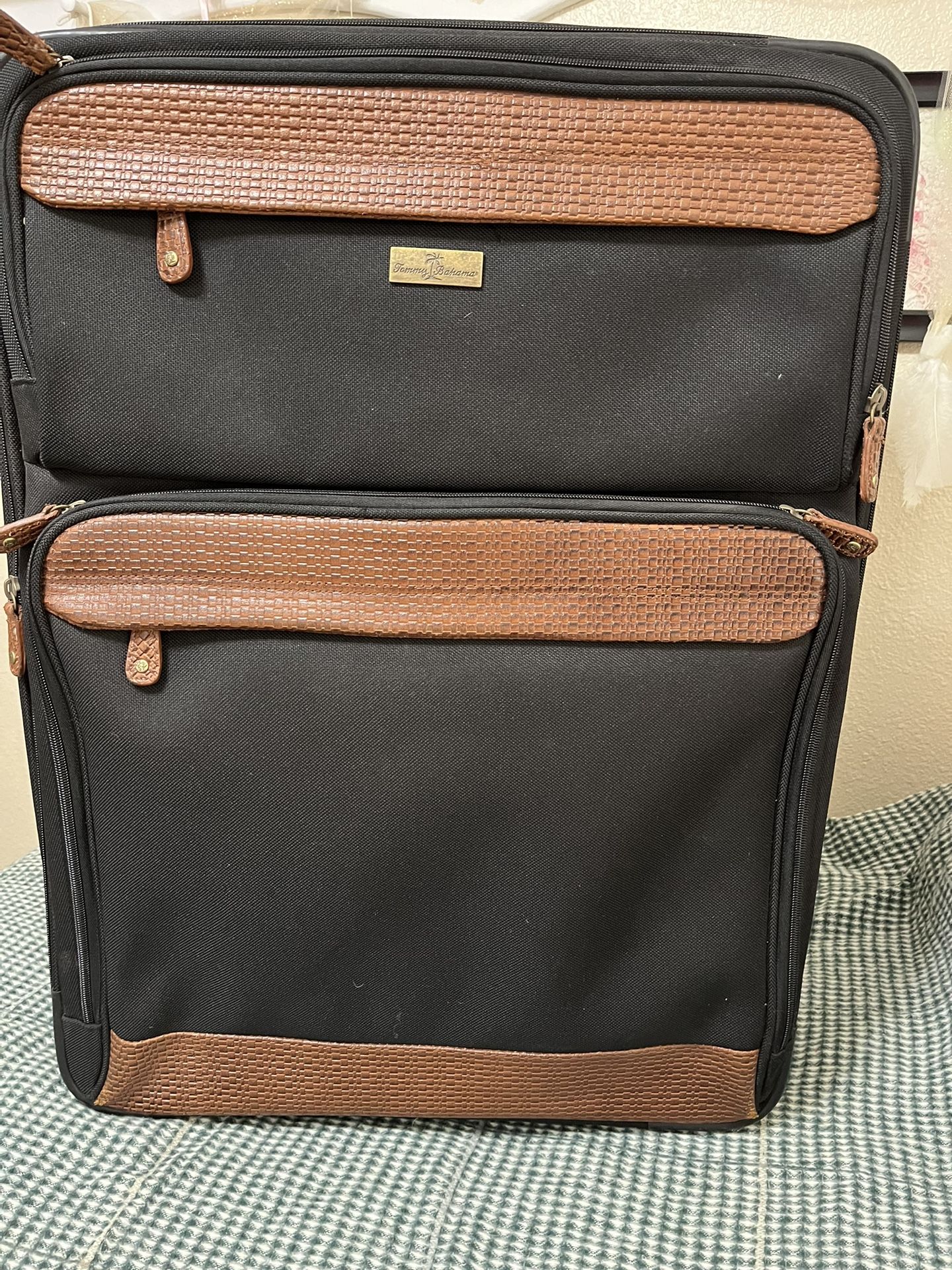 Tommy Bahama luggage