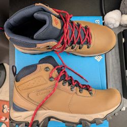 Columbia Waterproof Hiking Boots US 10.5