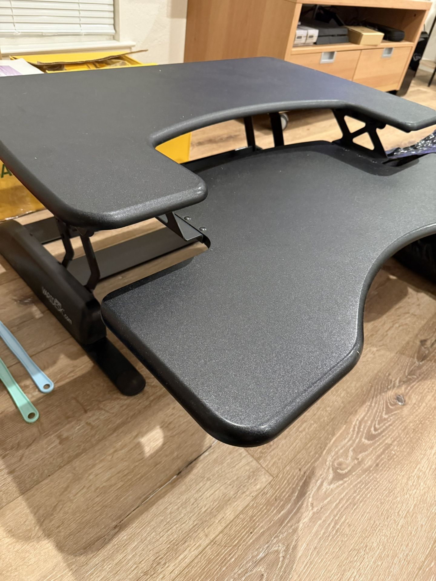 Varidesk Pro Plus 36 Stand Up Desk