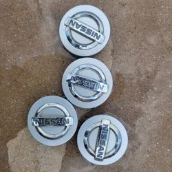 Nissan Center Caps