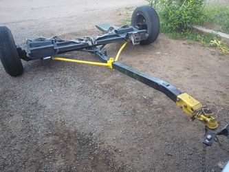 Heavy-Duty Swivel Deck Car Tow Dolly - Complete Towing Setup
