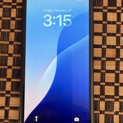 Apple iPhone XR 128gb Unlocked Excellent Condition Works Great 